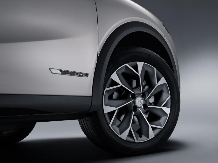 Колеса DS 3 Crossback E-Tense 2019 года  (WW) (фото 5 из 42)